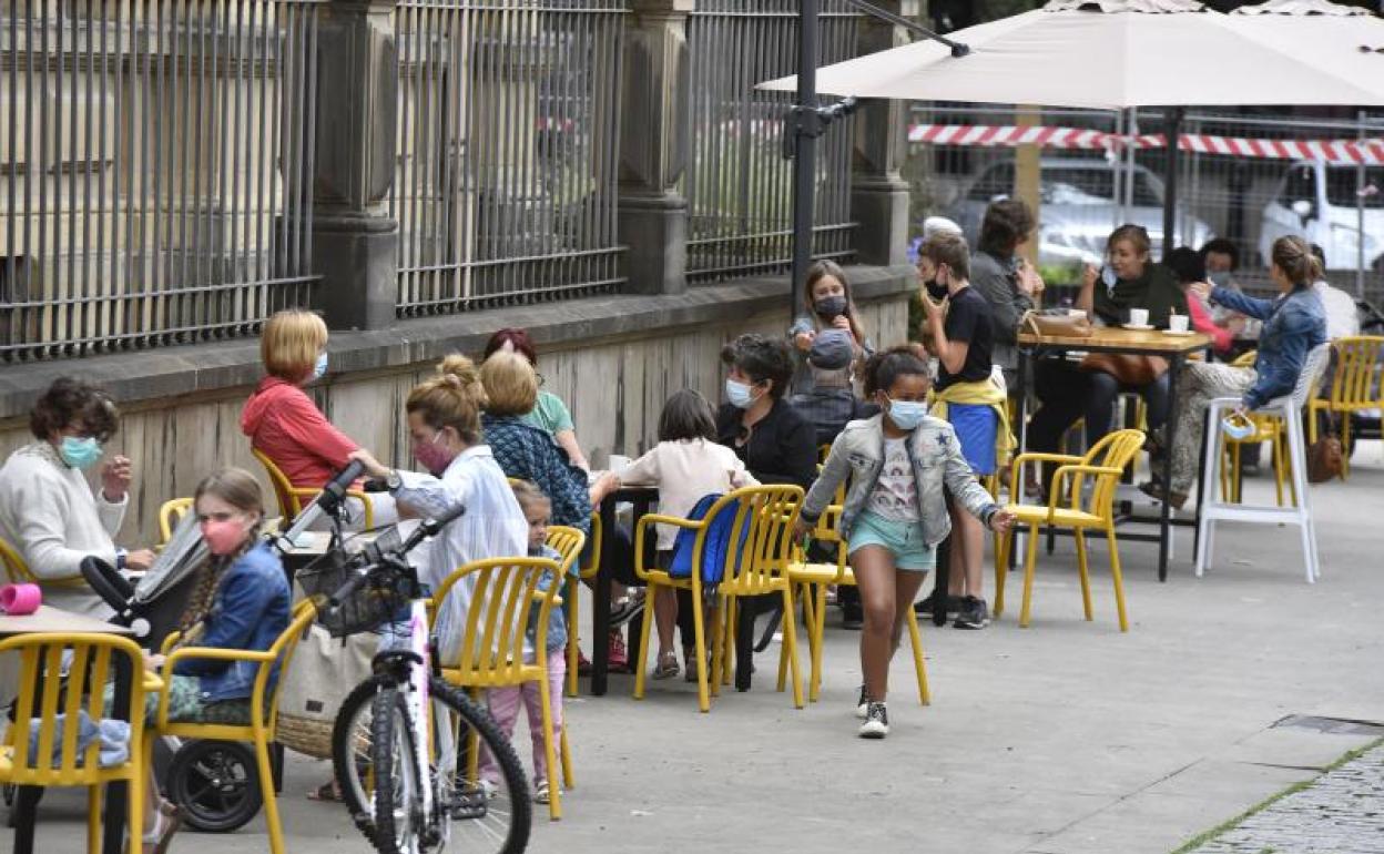 Terraza de un bar de Tolosa.