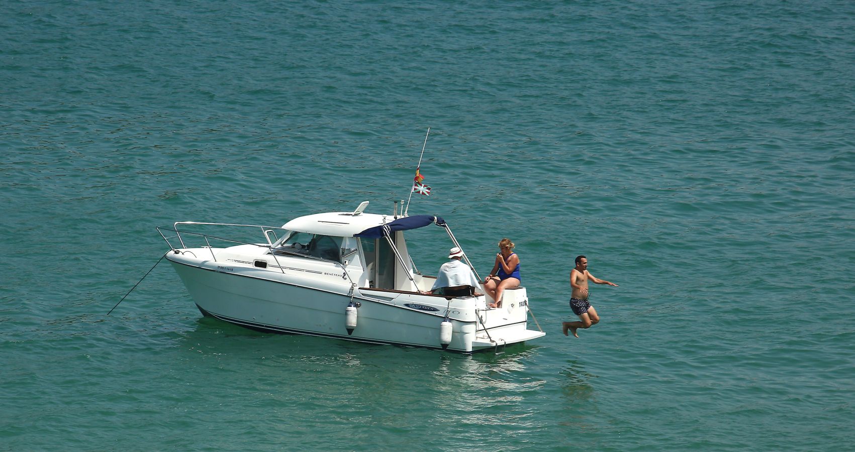 Gipuzkoa se ha despertado con temperaturas de en torno a los 30 grados. Un lunes que anticipa las altas temperaturas de finales de semana