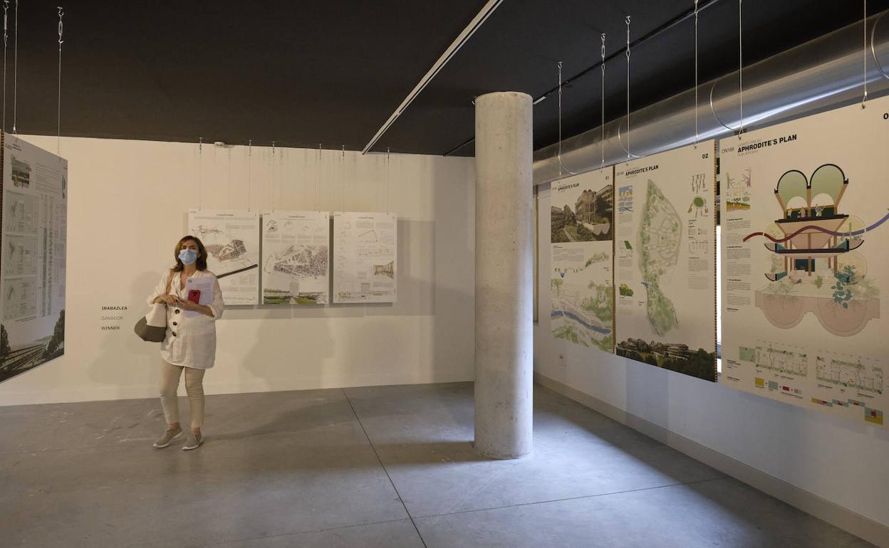 Reabre el Instituto de Arquitectura con dos exposiciones y una nueva dirección