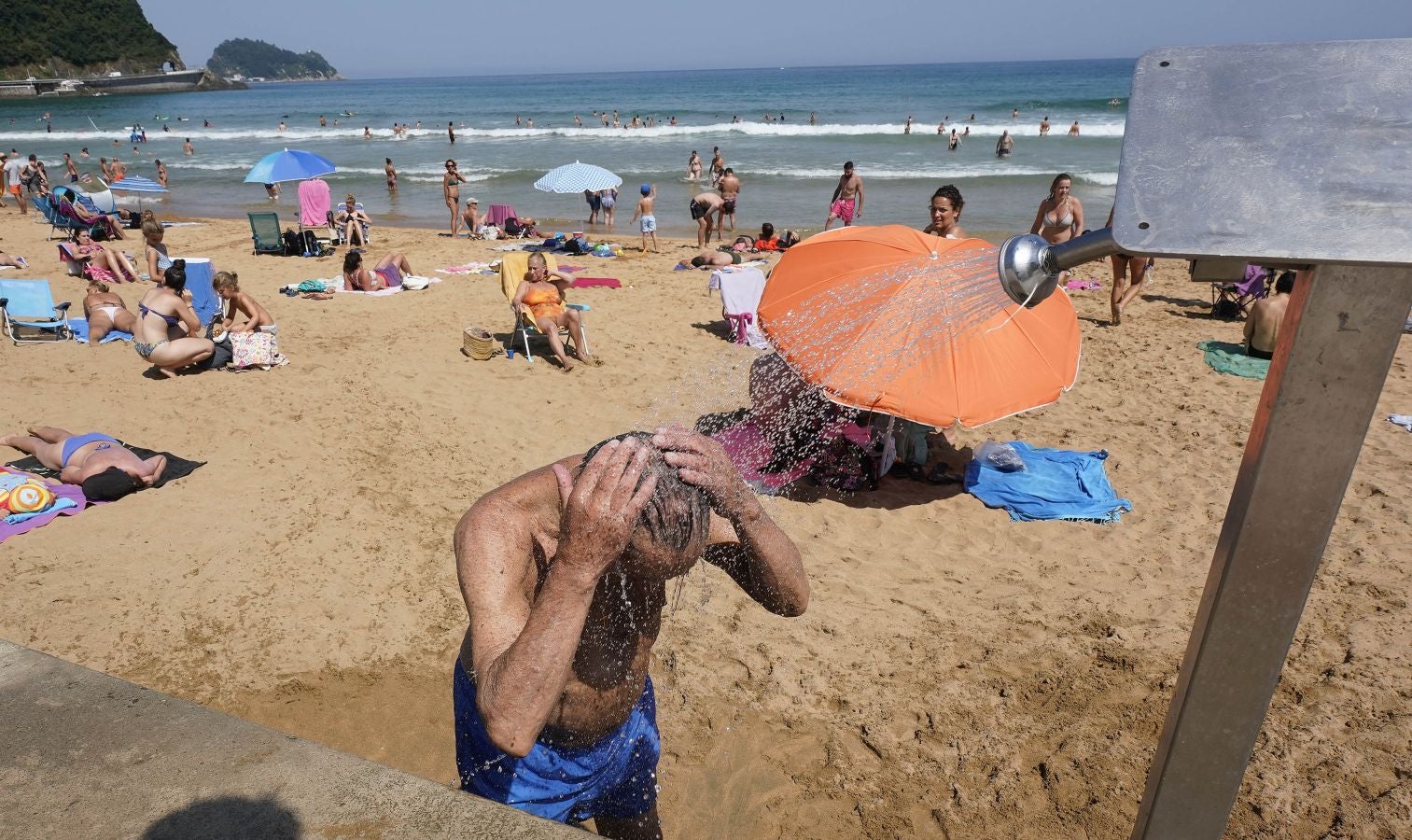En algunas partes del territorio los termómetros han superado los treinta grados. Aemet eleva a roja la alarma por las altas temperaturas