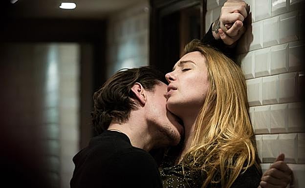 Fotograma de 'Passion Simple'.