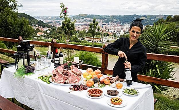 Mendipe, un asador con vistas sobre Bilbao y su ría.