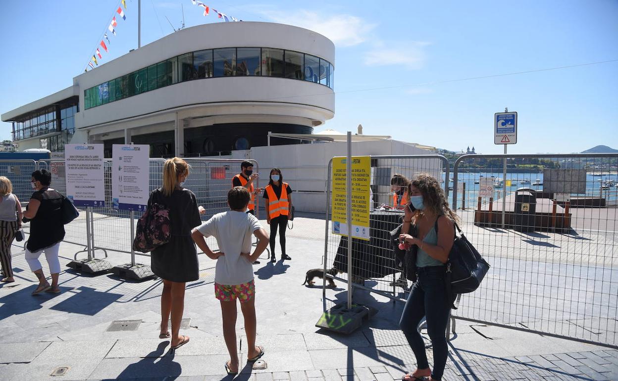 Las zonas, como el Náutico, desde donde se siguen las regatas estarán hoy valladas. 
