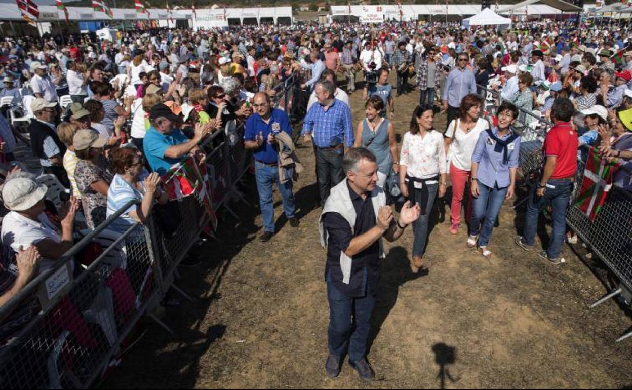 El PNV estudia sustituir su clásica movilización del Alderdi Eguna de este año a causa del Covid