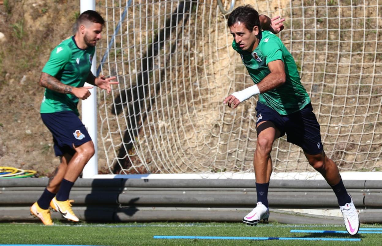 Portu y Oyarzabal, en el entrenamiento de ayer. 