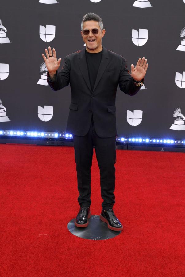 Alejandro Sanz asistirá al estreno de 'El verano que vivimos'. El cantante y compisitor es el autor de la canción del tema central de la película