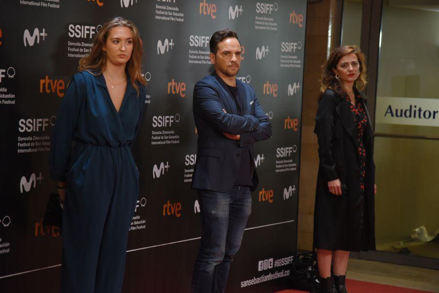Los looks más destacados de la alfombra roja en la jornada inaugural del Festival de Cine de San Sebastián 2020