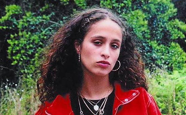 La artista vasco-argelina Hakima Flissi.