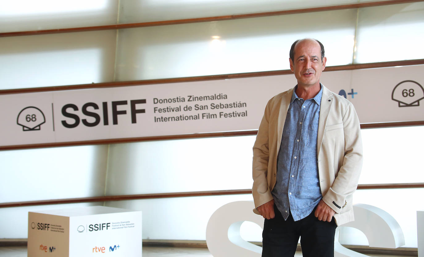 El equipo de 'Patria' ha presentado la serie de HBO en el Zinemaldia