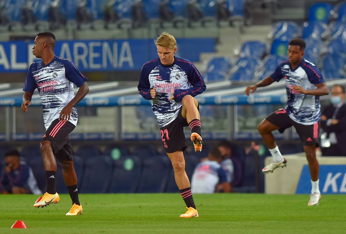 Las imágenes que deja el estreno liguero en el Reale Arena