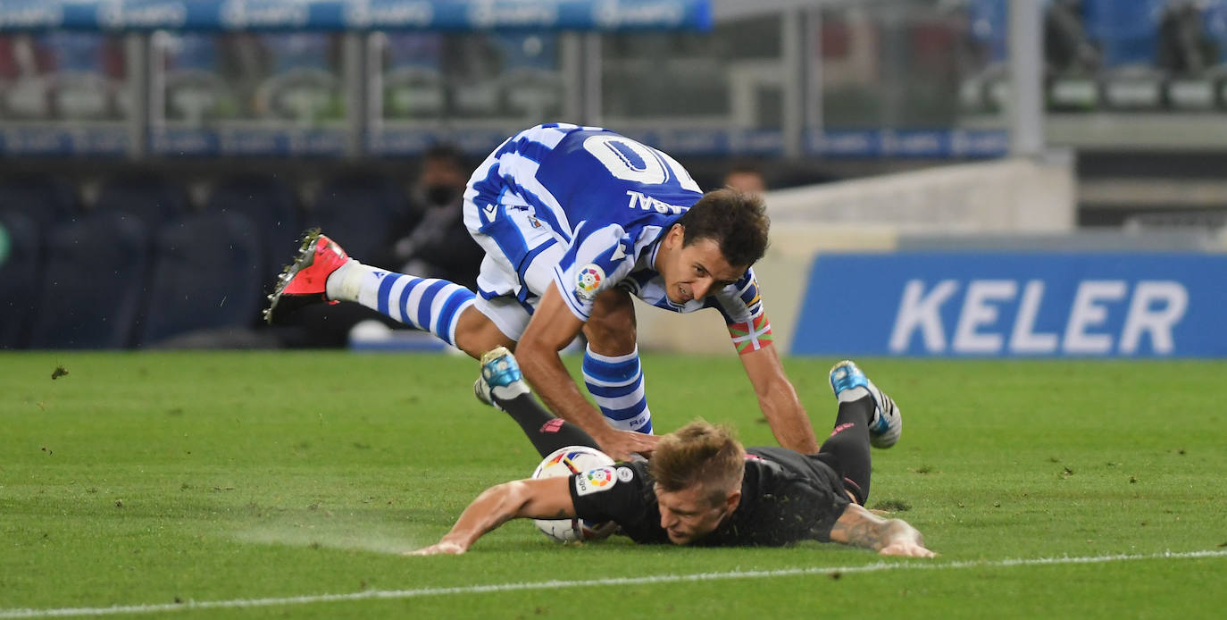 Las imágenes que deja el estreno liguero en el Reale Arena