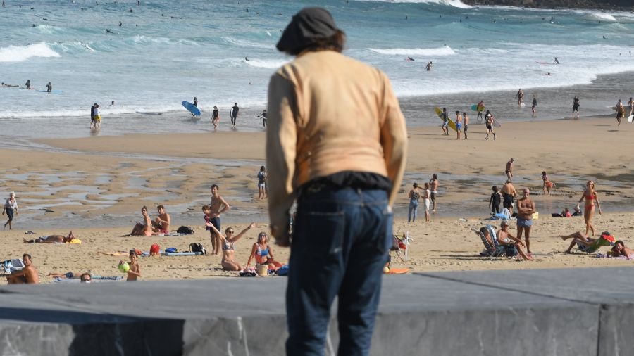 El actor estadounidense produce el filme que Julien Temple dedica al líder de The Pogues, que se estrena este domingo en el Kursaal