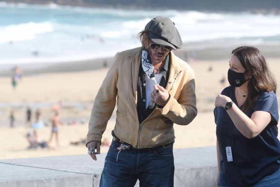 El actor estadounidense produce el filme que Julien Temple dedica al líder de The Pogues, que se estrena este domingo en el Kursaal