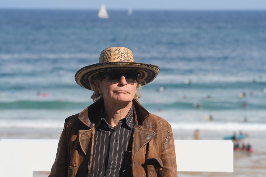 El actor estadounidense produce el filme que Julien Temple dedica al líder de The Pogues, que se estrena este domingo en el Kursaal