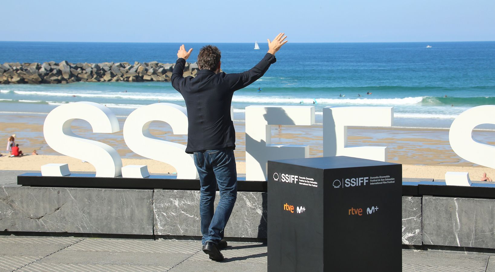 Matt Dillon ha centrado los flashes en las terrazas del Kursaal