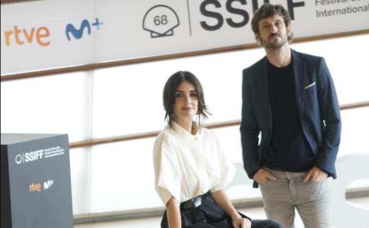 Paz Vega y Raúl Arévalo. 