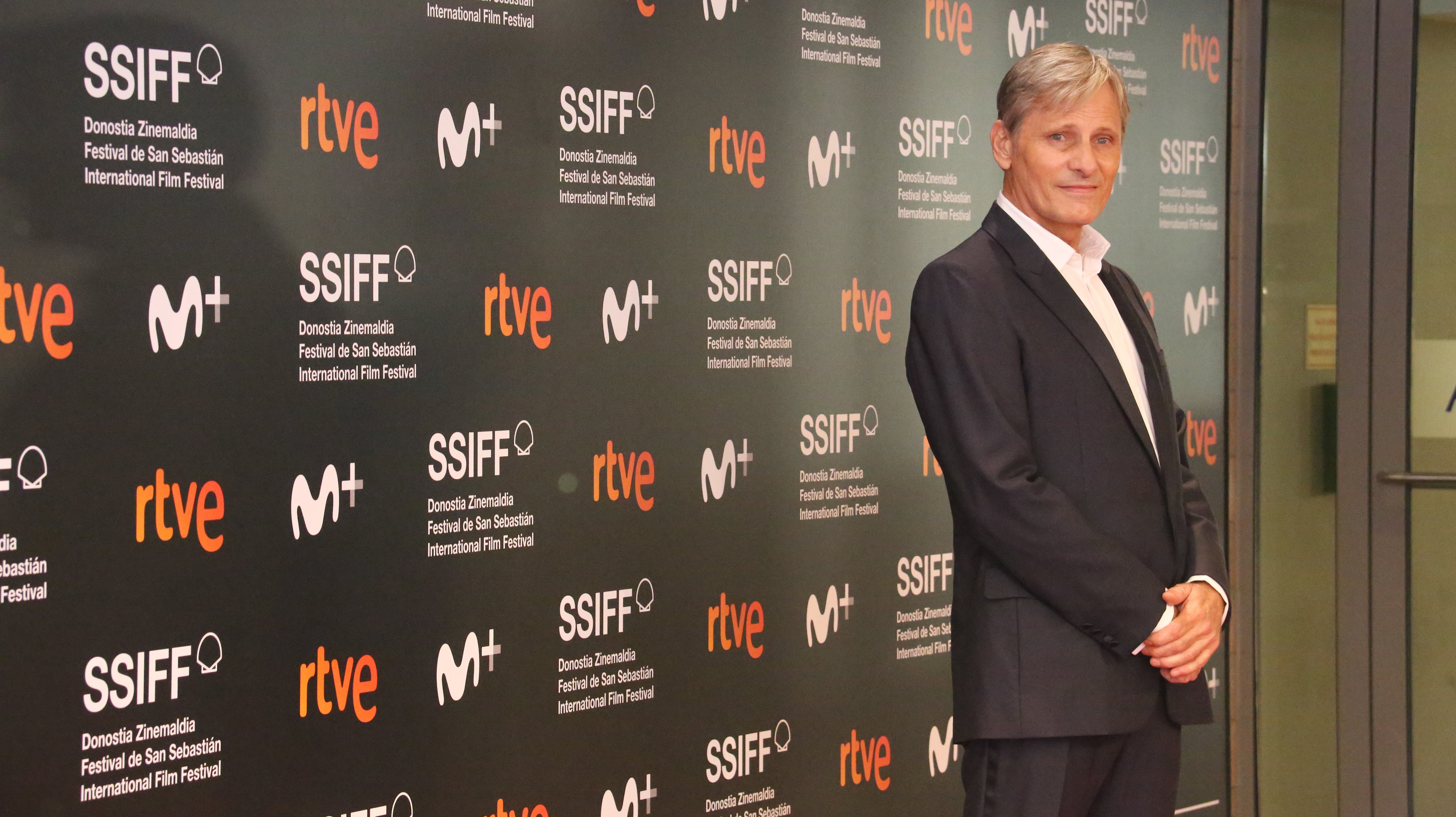 Viggo Mortensen protagoniza la jornada del jueves en un Zinemaldia que le ha otorgado el máximo galardón que concede el certamen: el Premio Donostia.