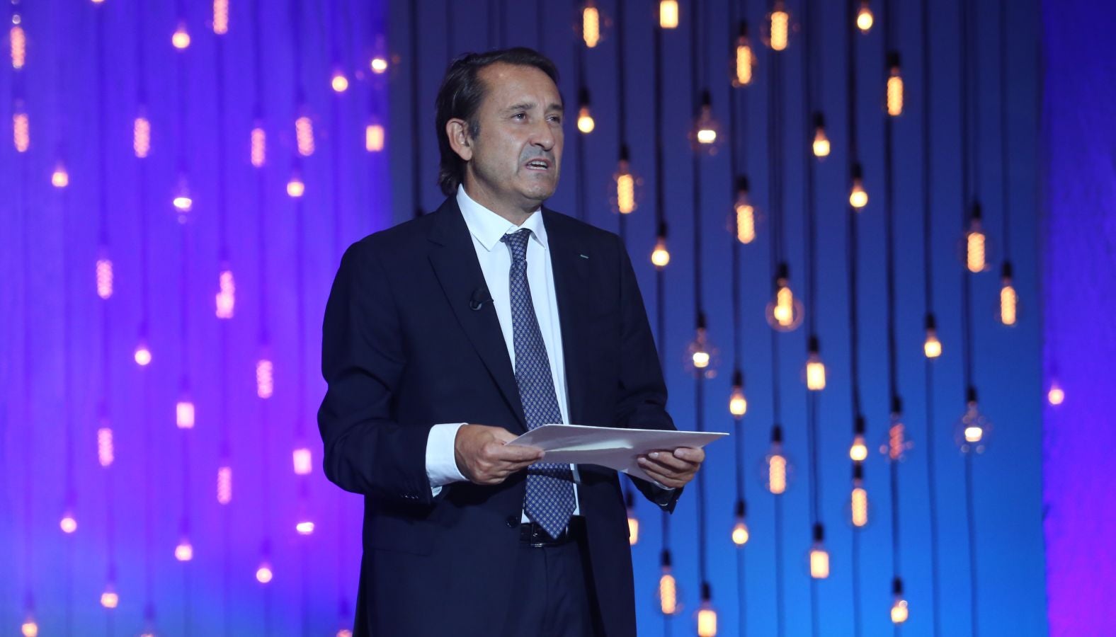 La 68 edición del Zinemaldia ha echado el cierra este sábado con la entrega del palmarés donde ha arrasado la película georgiana 'Beginning'. Muchos de los galardonados no ha podido recoger sus premios debido a la pandemia