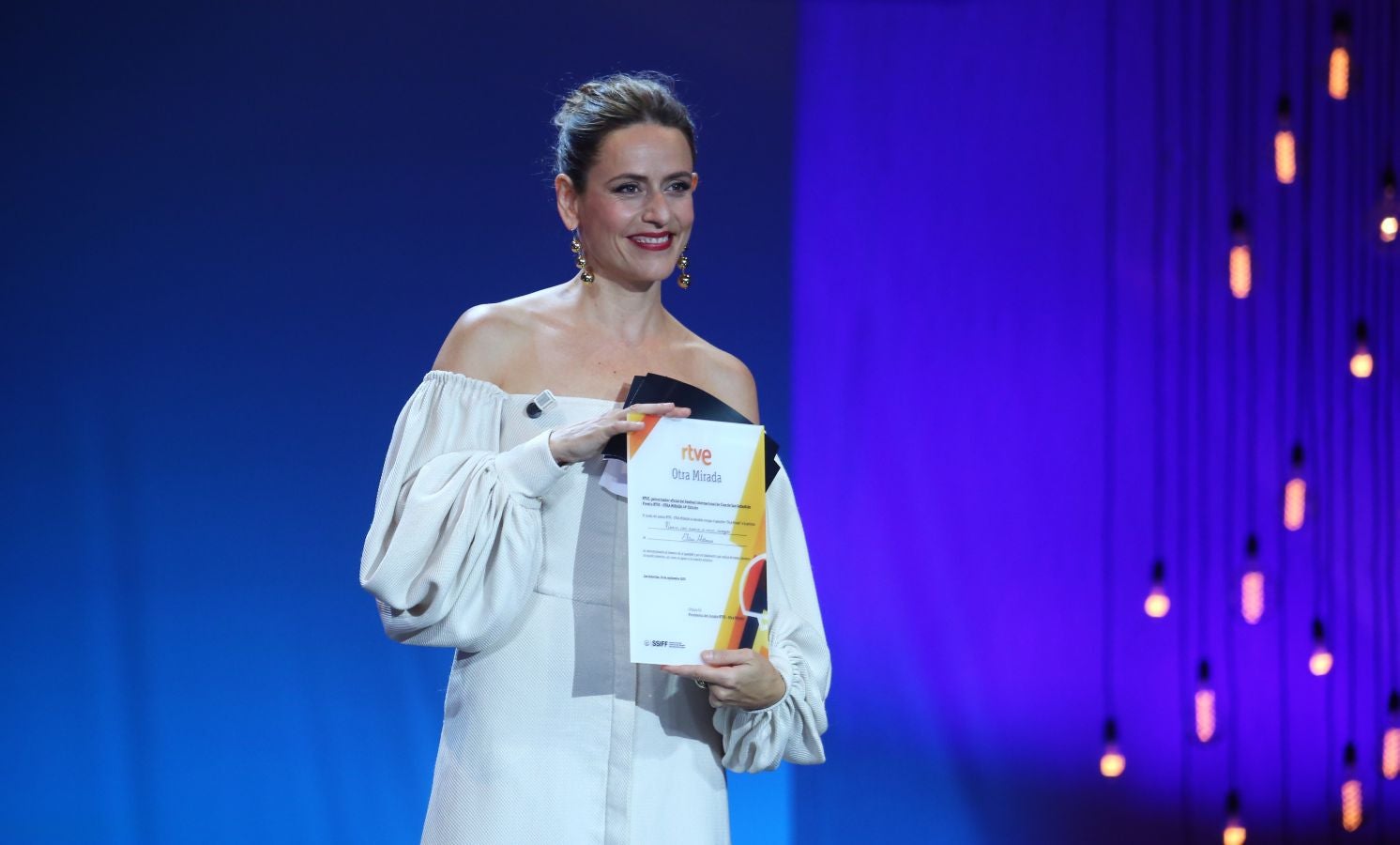 La 68 edición del Zinemaldia ha echado el cierra este sábado con la entrega del palmarés donde ha arrasado la película georgiana 'Beginning'. Muchos de los galardonados no ha podido recoger sus premios debido a la pandemia