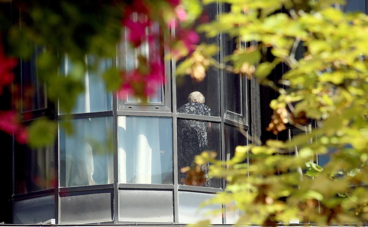 El trato en las residencias de ancianos «se ha deshumanizado», denuncian las enfermeras