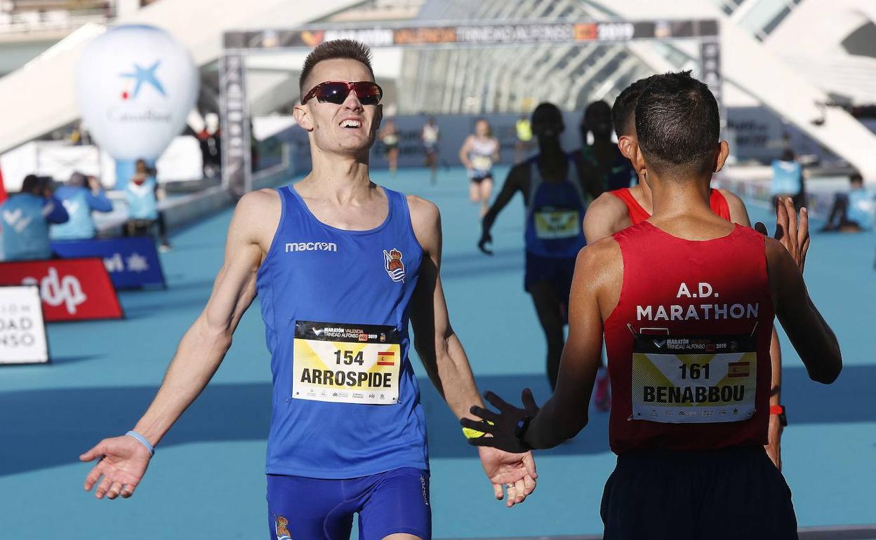 Iraitz Arrospide en el maratón de Valencia.