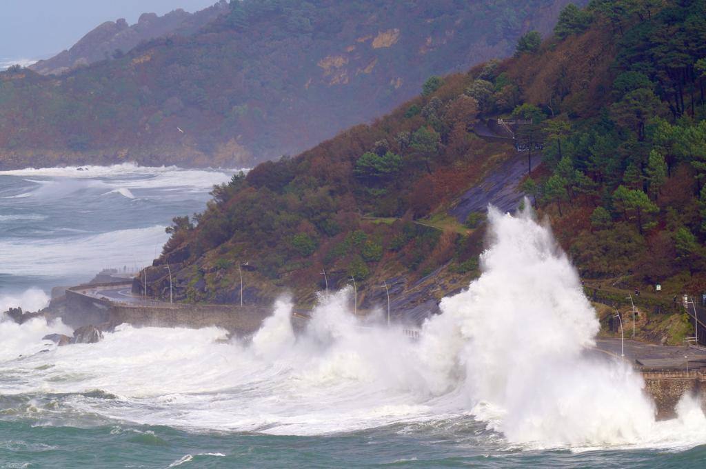 Las rachas de viento máximas registradas en zonas expuestas han alcanzado los 133,3 kilómetros por hora en Matxitxako