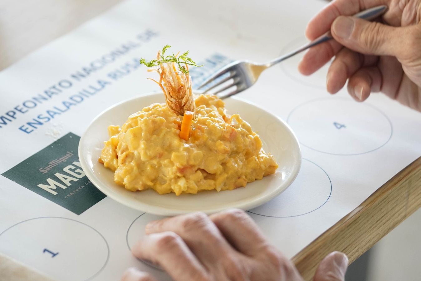 Belén Abad y Lourdes Villalobos del restaurante Chinchín Puerto de Caleta de Vélez, en Málaga, ganan el certamen organizado por San Sebastian Gastronomika