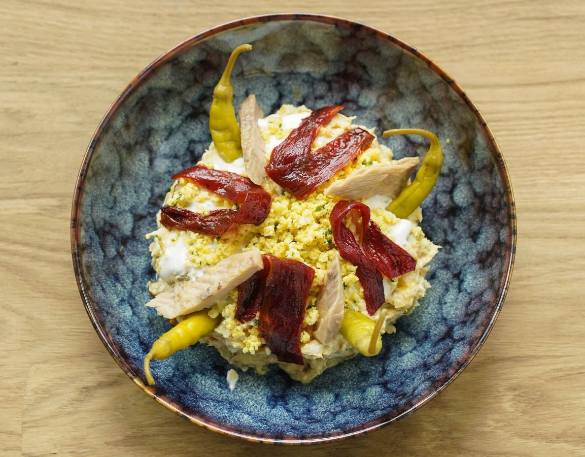 Belén Abad y Lourdes Villalobos del restaurante Chinchín Puerto de Caleta de Vélez, en Málaga, ganan el certamen organizado por San Sebastian Gastronomika