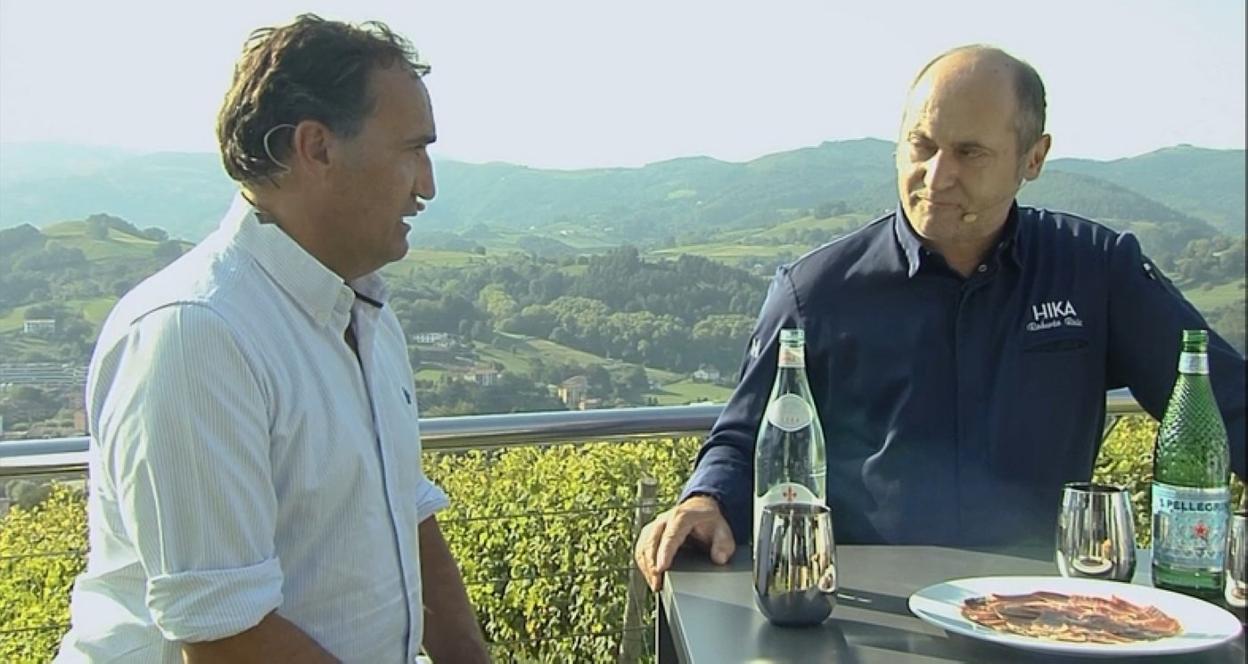 Roberto Ruiz, Francisco Carrasco y Jon Eizagirre charlaron ayer sobre la importancia de los productos ibéricos