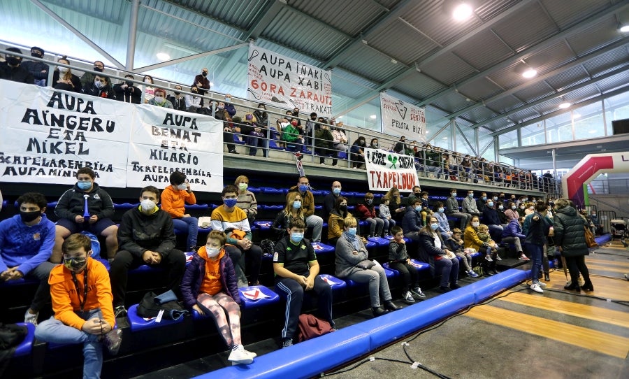 Errenteria ha acogido la final de pelota vasca adaptada, donde se han medido los jugadores clasificados el 4 de octubre en Bidania. 