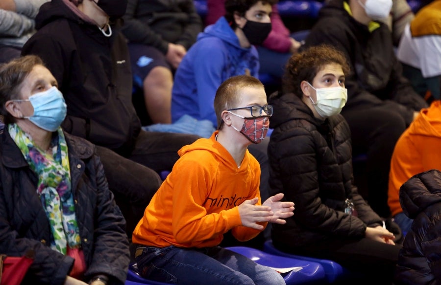 Errenteria ha acogido la final de pelota vasca adaptada, donde se han medido los jugadores clasificados el 4 de octubre en Bidania. 