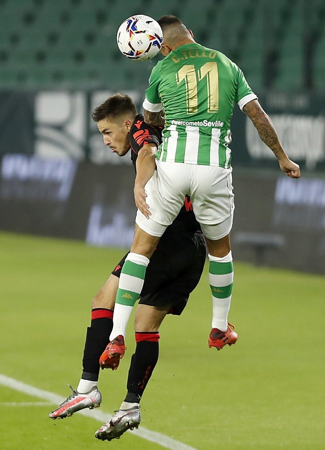 La Real se ha ido al descanso con ventaja en el marcador gracias al gol de Portu en el minuto 43