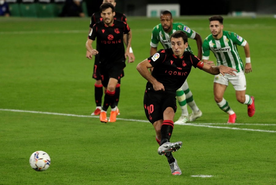 La Real se ha ido al descanso con ventaja en el marcador gracias al gol de Portu en el minuto 43