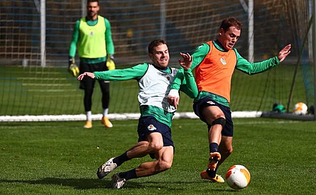 Imagen principal - Illarramendi y Merquelanz, cada vez más cerca de incorporarse a una convocatoria