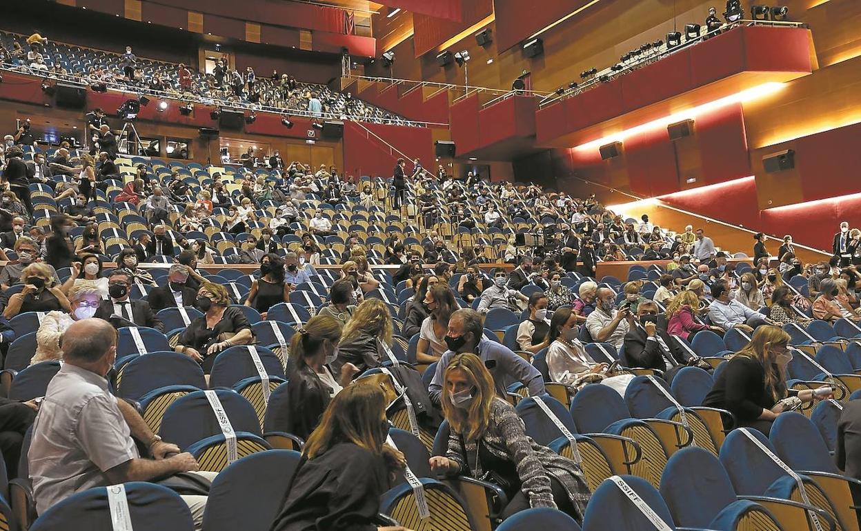 A las limitaciones de aforo en recintos como el Kursaal se añaden ahora las derivadas de las horas del toque de queda