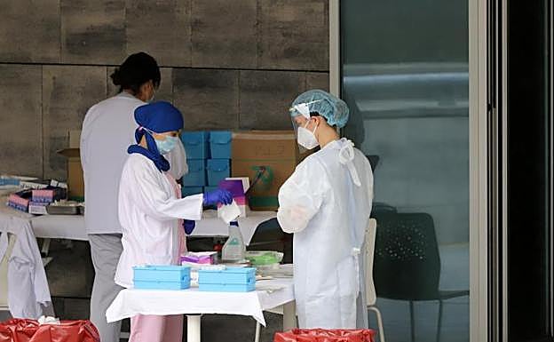 Nuevo récord de positivos por coronavirus en Euskadi