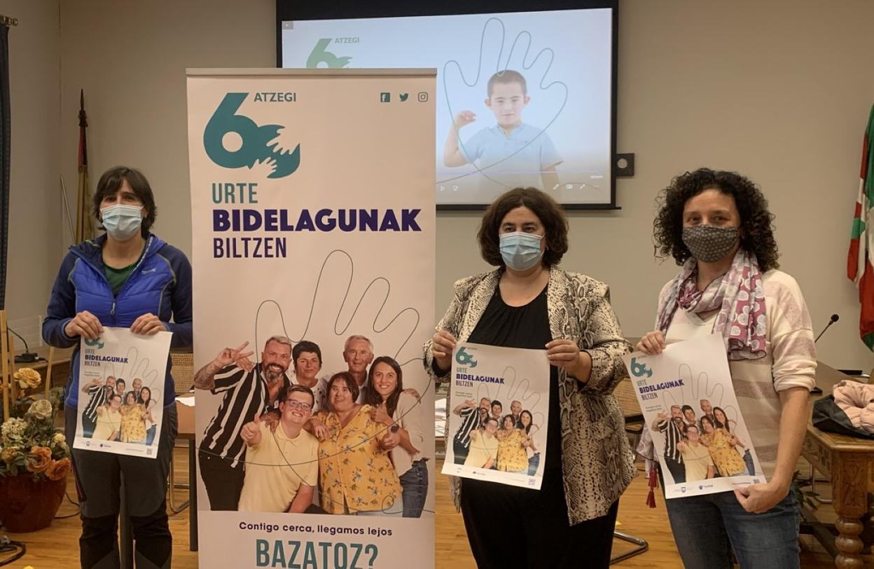 Goreti Etxeberria, Malu Vallés y Susana Velasco, ayer. 