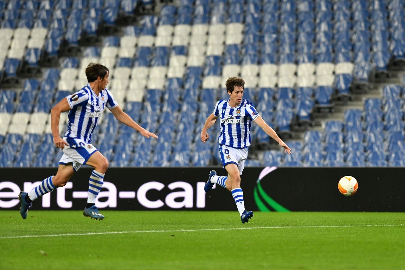 Los txuri-urdin sumaron los tres puntos gracias al gol de Portu en el minuto 58. 