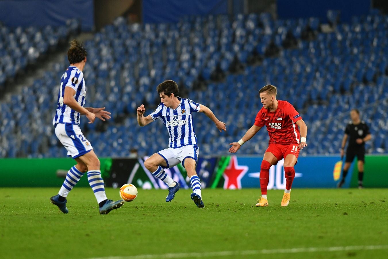 Los txuri-urdin sumaron los tres puntos gracias al gol de Portu en el minuto 58. 