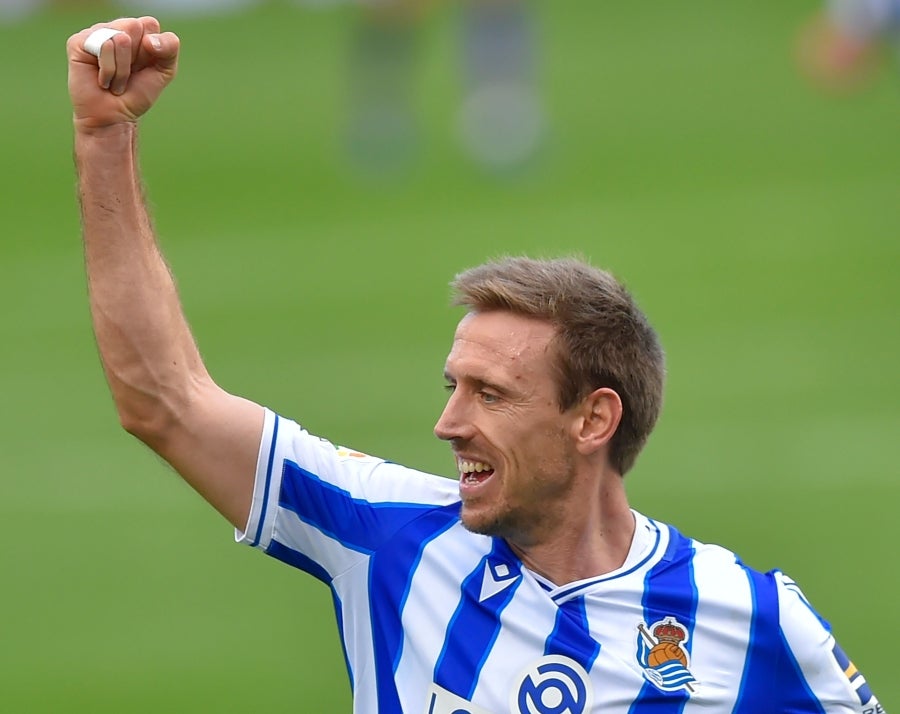 Fotos del Real Sociedad1 - 0 Granada de la jornada 9 de  LaLiga 2020-2021