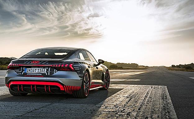 Audi RS e-tron GT Prototype: Con tecnología de un Fórmula E