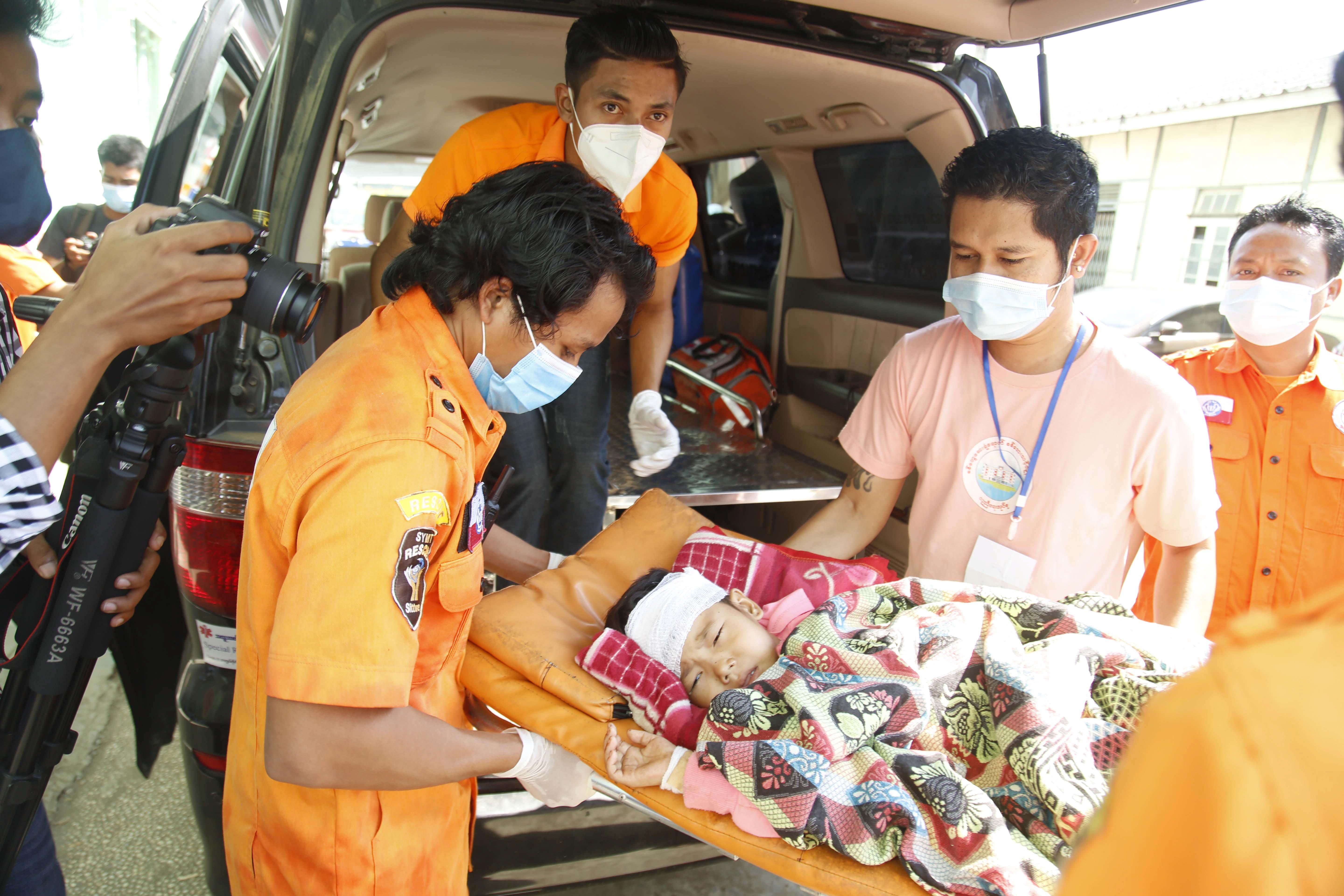 Fotos Una explosión en una mina terrestre deja tres muertos en Myanmar El Diario Vasco