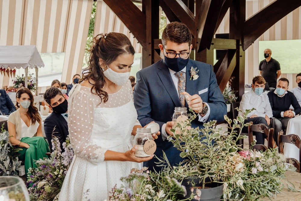 Su experiencia fue positiva y ninguna se arrepienten de haber tomado la decisión de contraer matrimonio a pesar de los múltiples contratiempos a los que tuvieron que hacer frente.