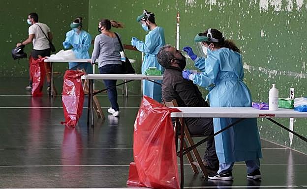 La incidencia continúa a la baja en Gipuzkoa, que suma 478 nuevos positivos