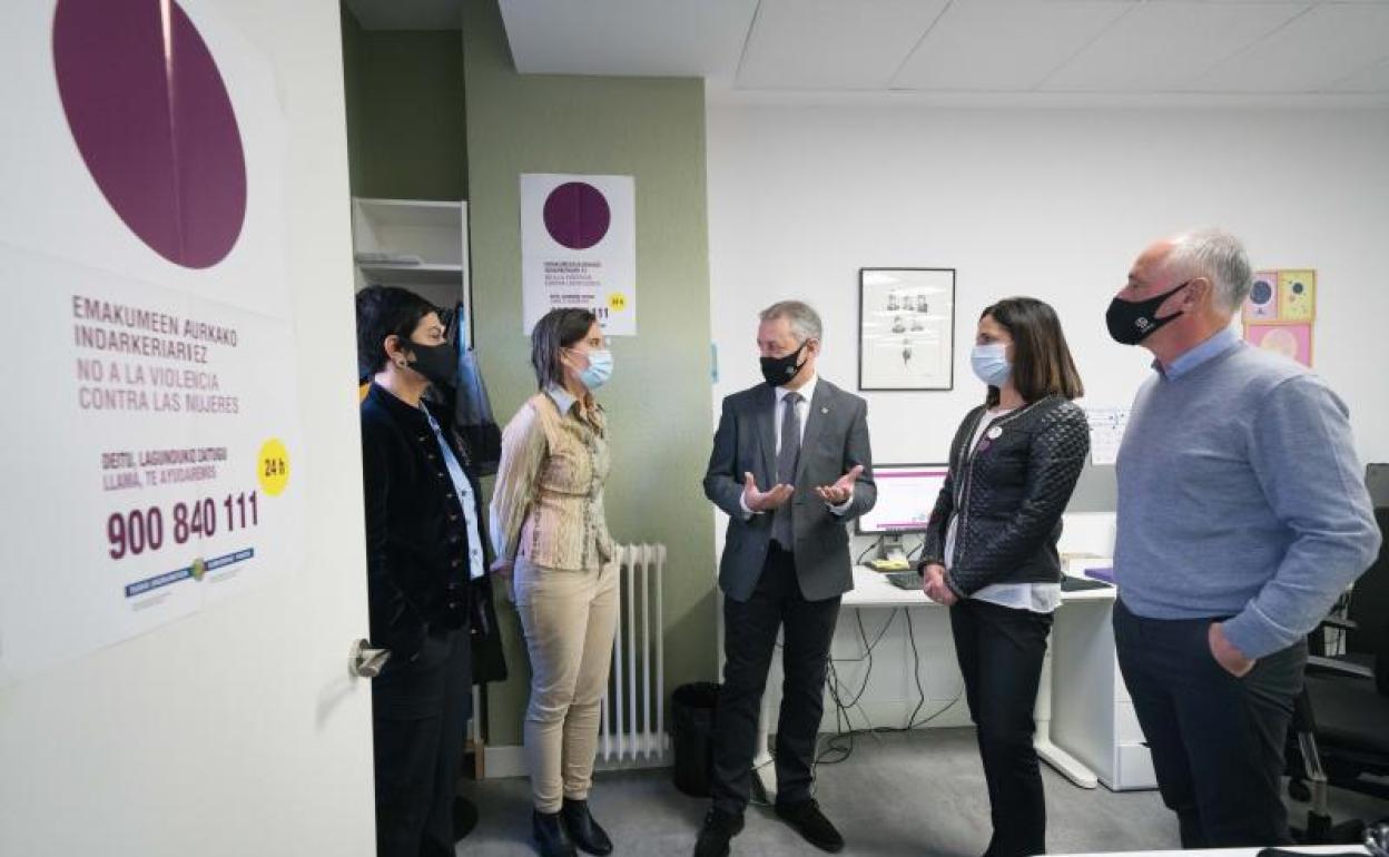 El lehendakari Urkullu ha presentado el nuevo servicio que incorpora el servicio SATEVI 