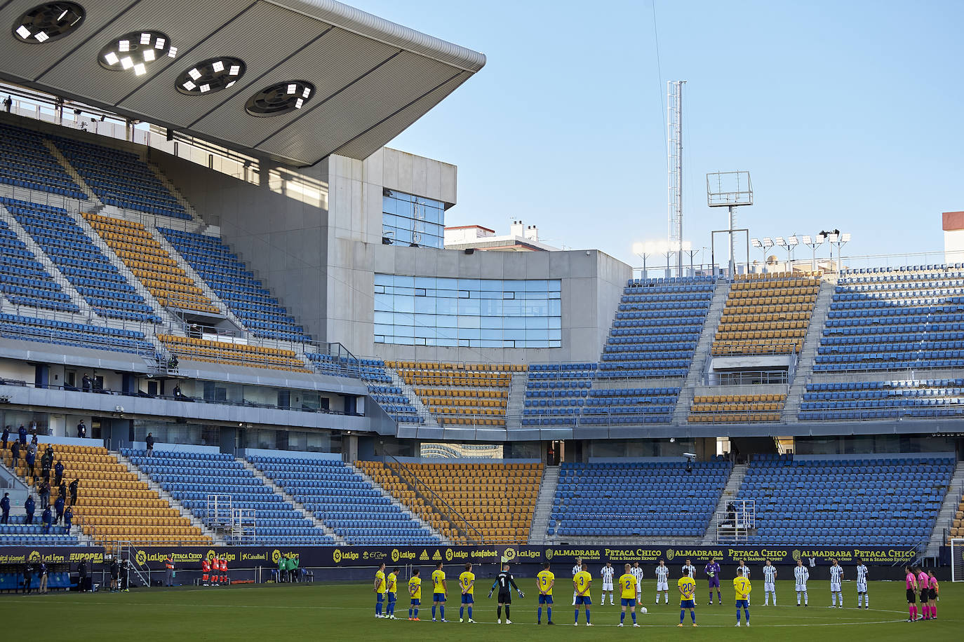 Fotos: Las mejores imágenes del Cádiz - Real Sociedad