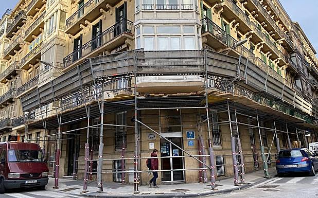 Ingresa en prisión el acusado de acuchillar a una mujer en San Sebastián