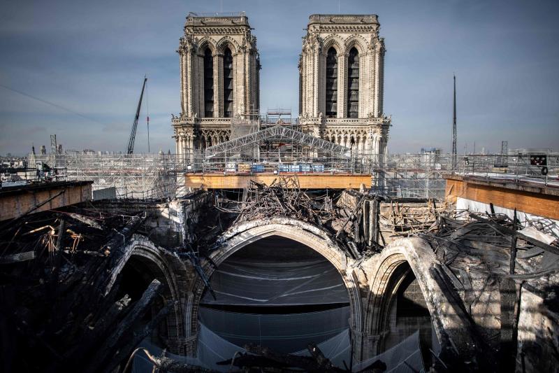 La reconstrucción de la catedral de Notre Dame entra en una nueva fase