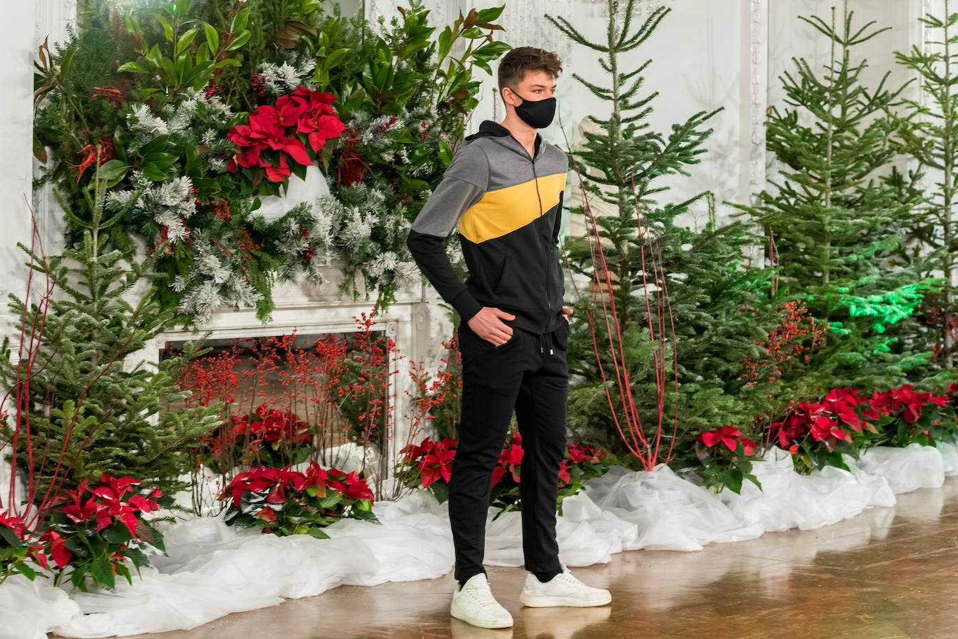 Akukuna presentó un formato de colección innovador basado en el 'do it yourself y Ekomodo, por su parte, unas creaciones basadas en la optimización en la gestión de los residuos. Maider Alzaga y su búsqueda de la comodidad, la marca sostenible Luhei, y las líneas puras de Ane San José demostraron que se puede rebosar estilo a la vez que cuidar del planeta