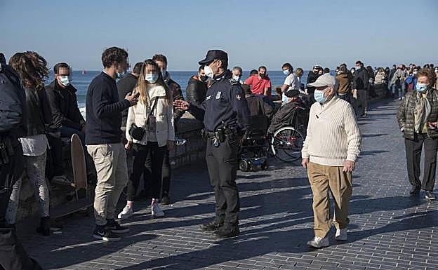 Vídeo: El ministro Illa anuncia el acuerdo y sus detalles.